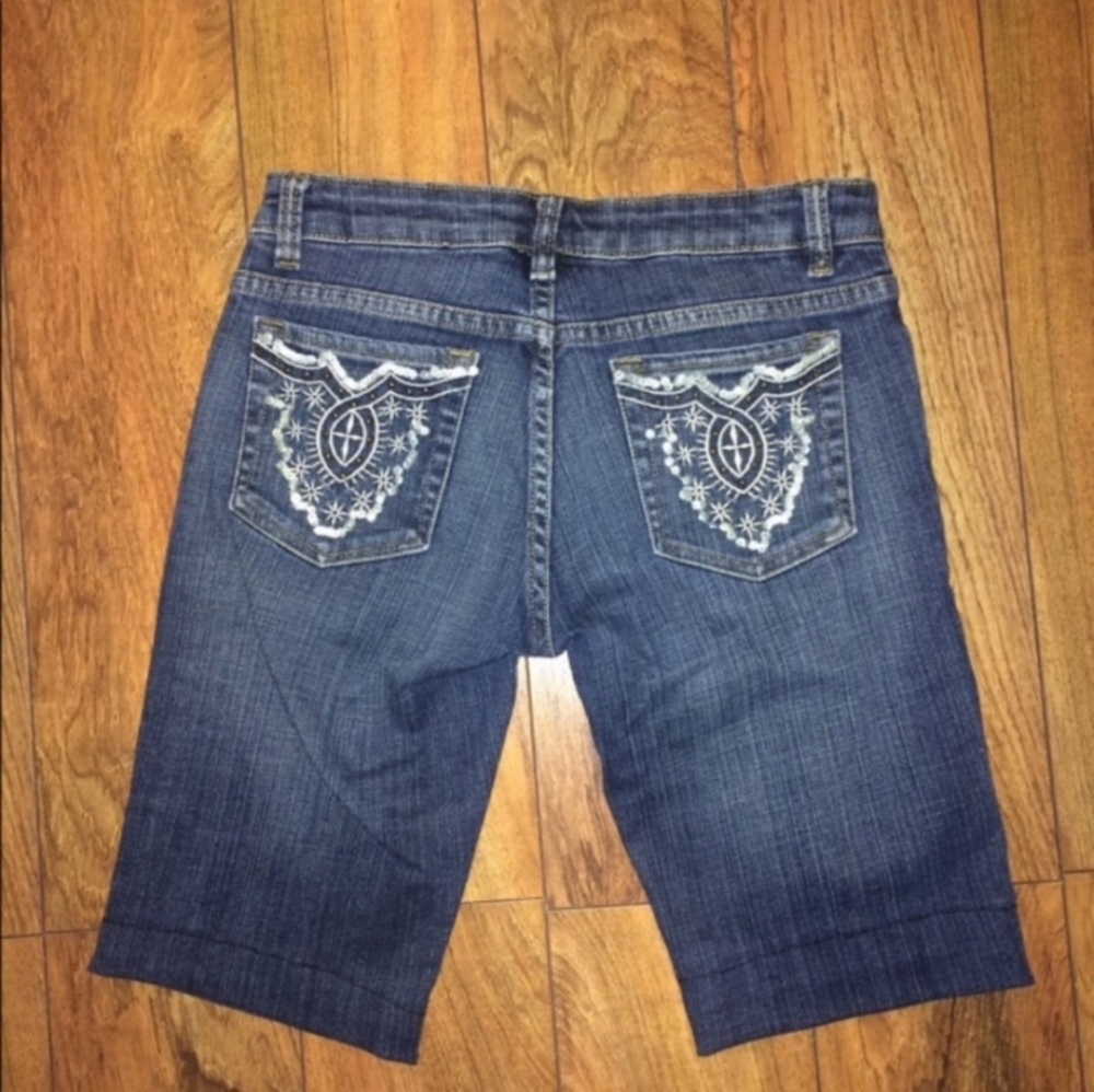 Clash denim shorts